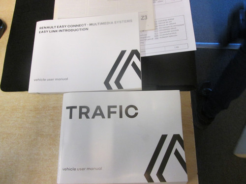 Renault trafic owners pack - trafic,