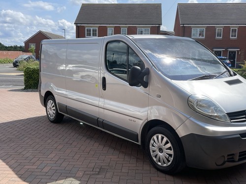 2011 renault trafic - 2011,