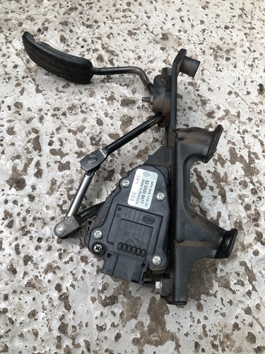 Renault trafic accelerator - renault,