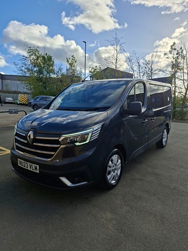 Renault trafic 2023 sport - 2023, blue